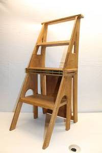 lot 1A-38 image: Vintage Solid Wood Multifunction Step Stool