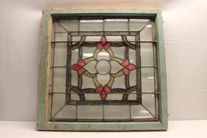 lot 1A-41 image: Vintage Stained Glass Pane