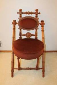 lot 1A-56 image: Hunzinger Antique Side Chair