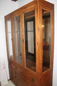 lot 1-118 image: Contemporary 2-pc.Oak China Lighted Display Cabinet