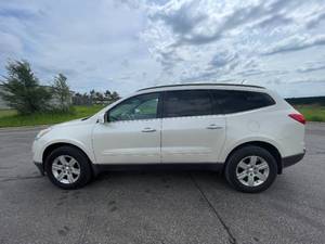 2012 Chevrolet Traverse LT - 2 OWNERS - AWD