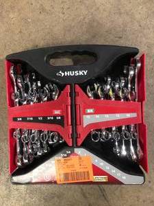 lot 45 image: Husky Combination Wrench Set (28-Piece)  Customer  Returns See Pictures