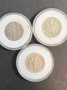 3 US ROOSEVELT DIMES ALL IN AIRTITES