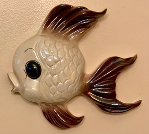 lot 116 image: MCM Fish with Bubbles Wall Hanging