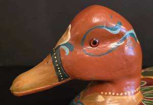 lot 127 image: Vern Johnson Wooden Carvings with Hand-Painted Rosemaling