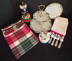 lot 135 image: Festive Holiday Entertaining Options