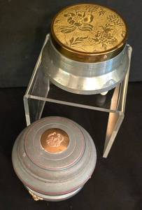 lot 138 image: Pair of Unique Vintage Music Boxes