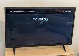 lot 20 image: Vizio 32 TV