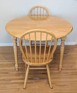 lot 18 image: Small Blonde Wood Drop Leaf Table and Chairs