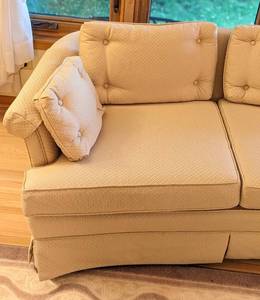 lot 83 image: Vintage Cream Upholstered Sofa