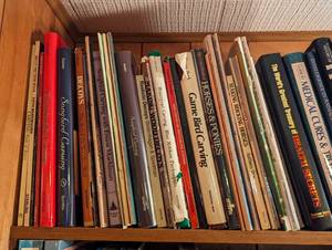 lot 184 image: Assorted Books