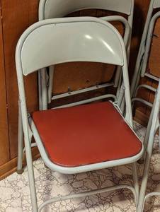 lot 186 image: Set of Four Vintage Samsonite Folding Chairs