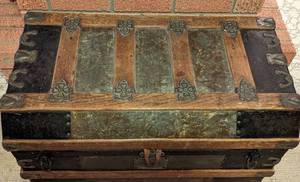 lot 188 image: Antique Steamer Trunk