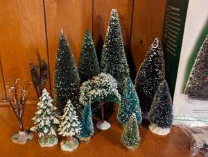 lot 198 image: Department 56 Trees and Accessories