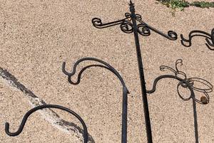 lot 250 image: Assorted Shepherds Hooks