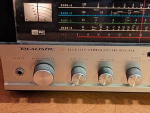 lot 274 image: Realistic Communications Receiver