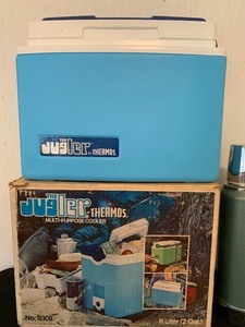 lot 224 image: Vintage Stanley and Jugler Thermos