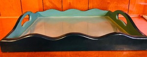 lot 285 image: Three Painted Trays in Light Blue and Two Midnight Blue with Glass Inserts