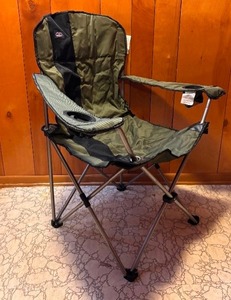 lot 294 image: Like New Pair of Olive Green Bag Chairs by MACSports