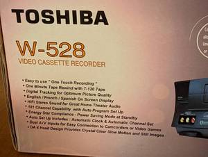 lot 300 image: Toshiba VHS Recorder
