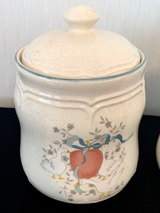 lot 202A image: Vintage International China Company Canisters