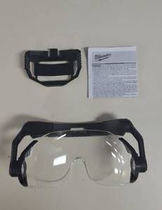 Milwaukee- BOLT-B Pivoting Fog-Free- Clear Dual Coat Eye Lens