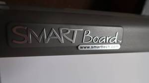 lot 22 image: SMART BOARD