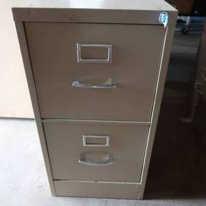 lot 26 image: FILE CABINET