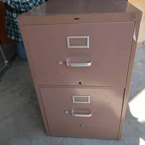 lot 35 image: FILING CABINET