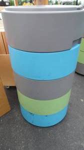 lot 46 image: OODLES BY SMITH SYSTEMS