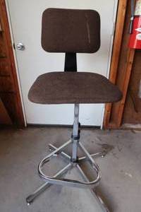 lot 64 image: TALL BLACK STOOL