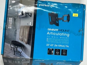 lot 59 image: Smart mount articulating TV Wall Mount for up to 80 lbs