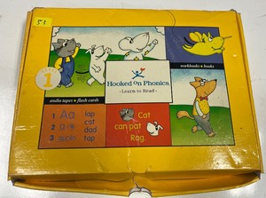 lot 53 image: Hooked on Phonics level 