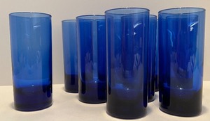 lot 104 image: Royal Blue Cordial Glasses - QTY 10