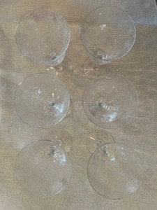 lot 75 image: FOSTORIA Wine Glasses - Qty 6 and BLOSSOMS by Rock Sharp Liquor Cordial Glasses - Qty 4