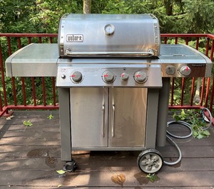lot 69 image: WEBER - GENESIS II - GS4 - Natural Gas Grill