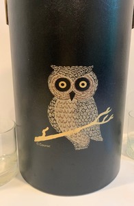 lot 337 image: VINTAGE MGM Couroc Ice Bucket with Monogrammed Lowball Glasses