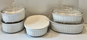 lot 523 image: Stunning French White CORNINGWARE Set of STONEWARE Casserole Dishes - QTY 5