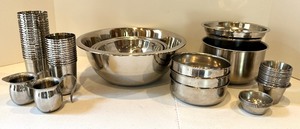lot 534 image: ASSORTED STAINLESS STEEL Kitchen Containers