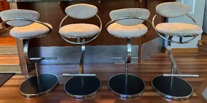 lot 11 image: DESIGN INSTITUTE OF AMERICA - DIA Set of 4 Barstools