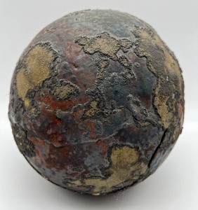 lot 59 image: Artisan RAKU Freeform Sphere Sculpture