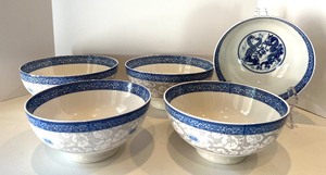 lot 537 image: Changs White Jade Porcelain Blue Dragon Serving Bowls - Qty 5