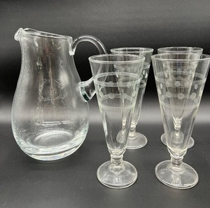 lot 96 image: Vintage Hand Blown Glass Pitcher and LIBBEY Pilsner Glasses - Dot and Line - Qty 4