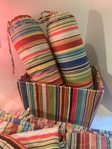 lot 332 image: POTTERY BARN Multicolor Striped FullQueen Duvet Cover with AccessoriesLamp