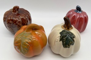 lot 45 image: Happy Fall  Mini Ceramic Pumpkins - Qty 4