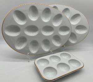 lot 51 image: Set of 3 White with Gold Edging Egg Plates