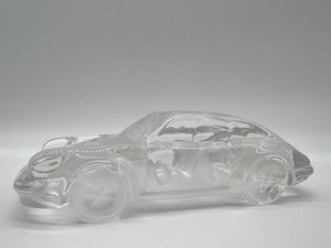 lot 145 image: Lead Crystal 911 PORSCHE Paperweight