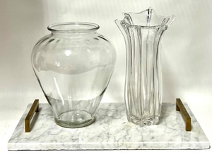 lot 238 image: Marble Serving Tray with 2 Glass Vases