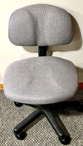 lot 351 image: GLOBE Office Chair with Backrest Cushion