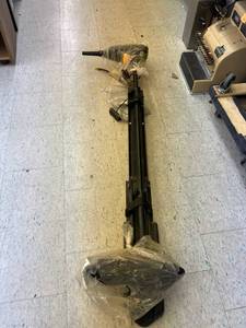 lot 192 image: Minn Kota Edge Trolling Motor